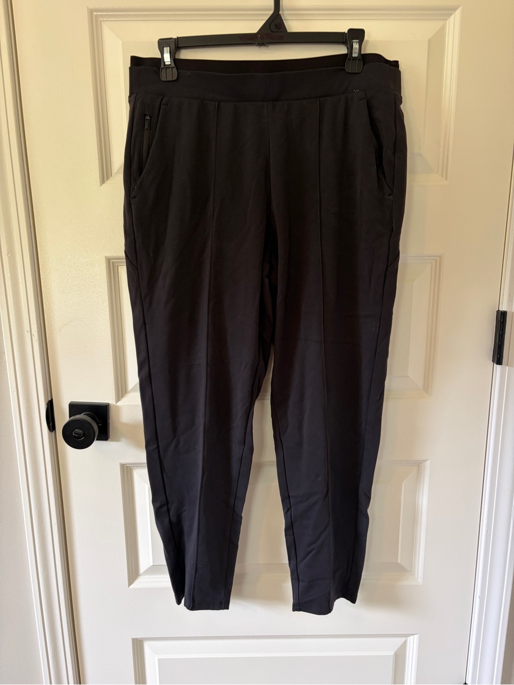 Athleta Black Women's Stretch Tapered Pants